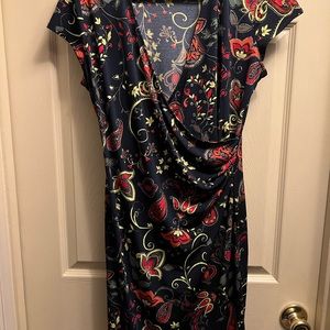 Jones New York Navy blue jersey dress with floral Bohemian design. Medium